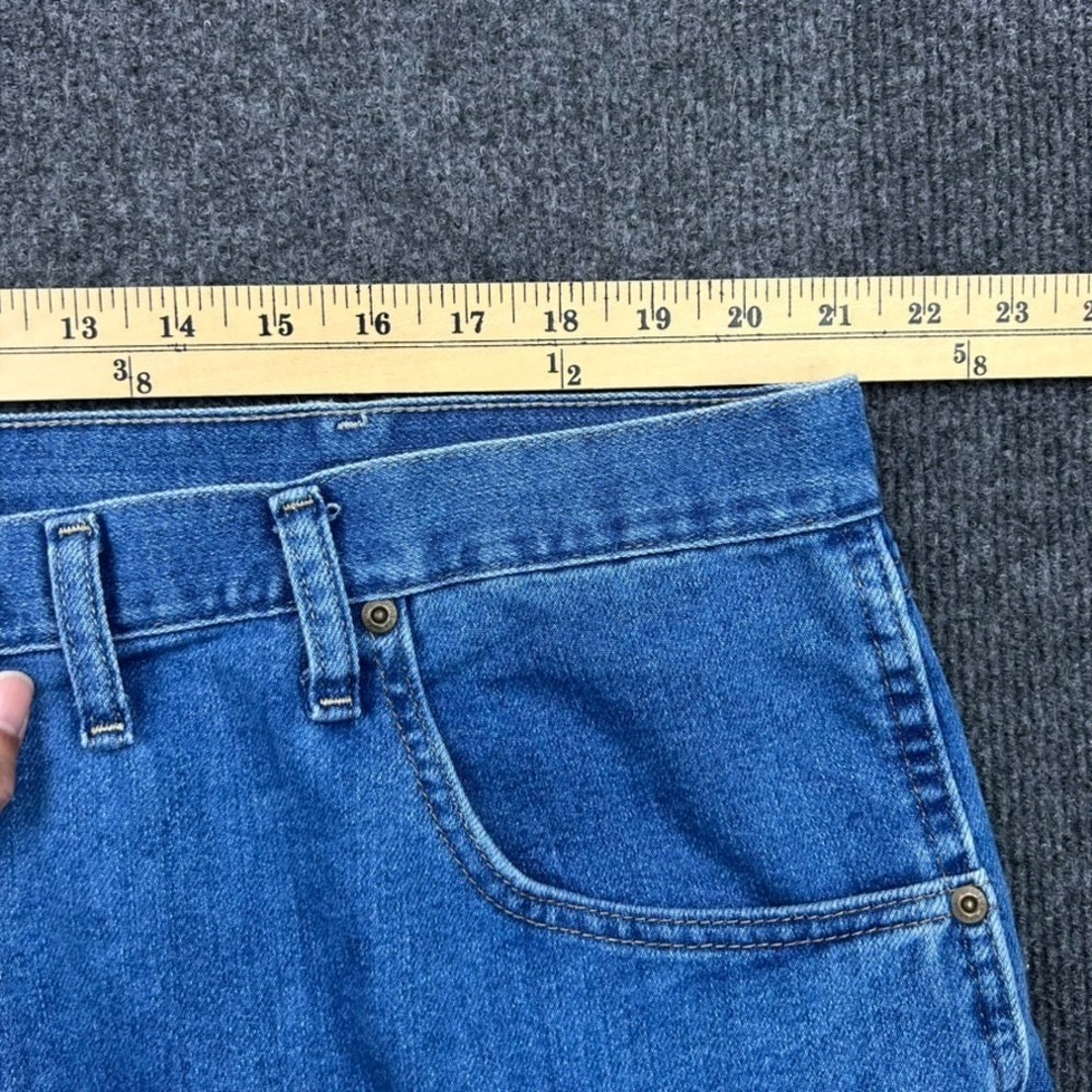 Wrangler Rugged Wear Jeans Mens 44x32 Blue Medium Wash Straight Denim Cowboy - Picture 5 of 12